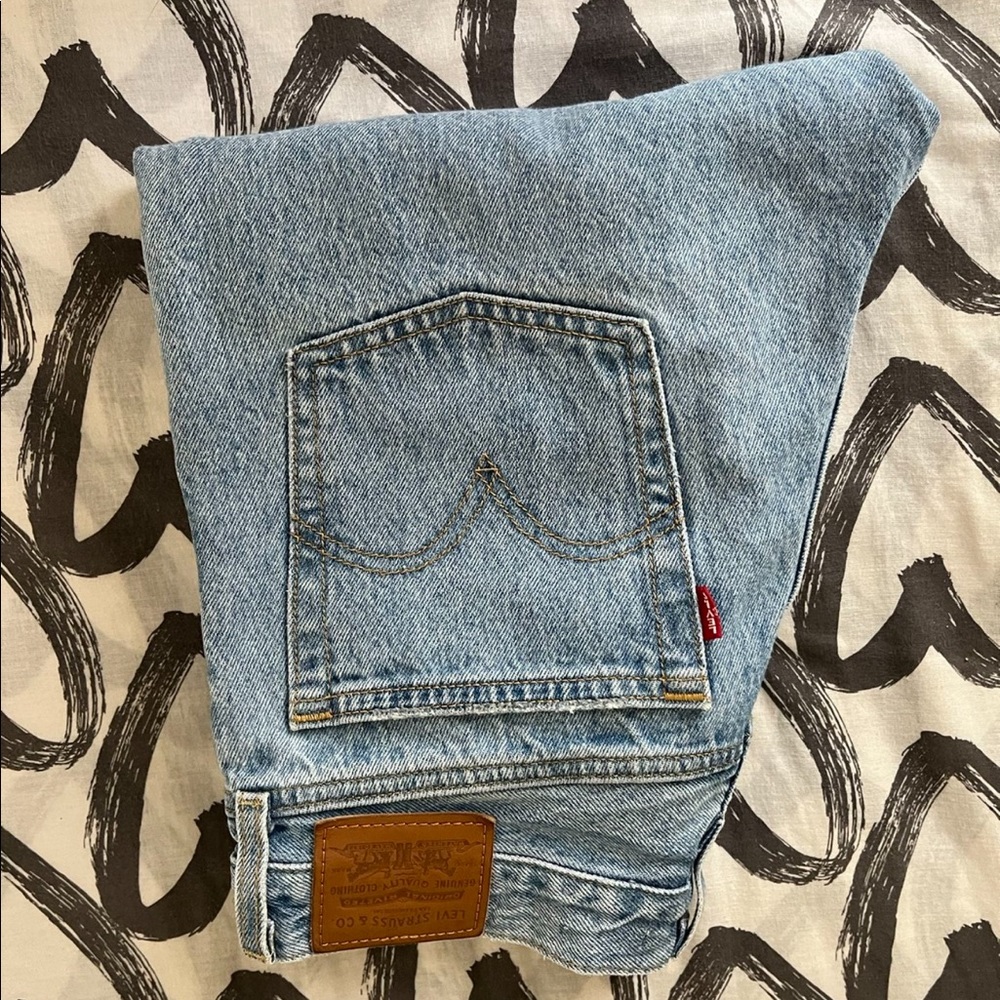 Levi’s high rise